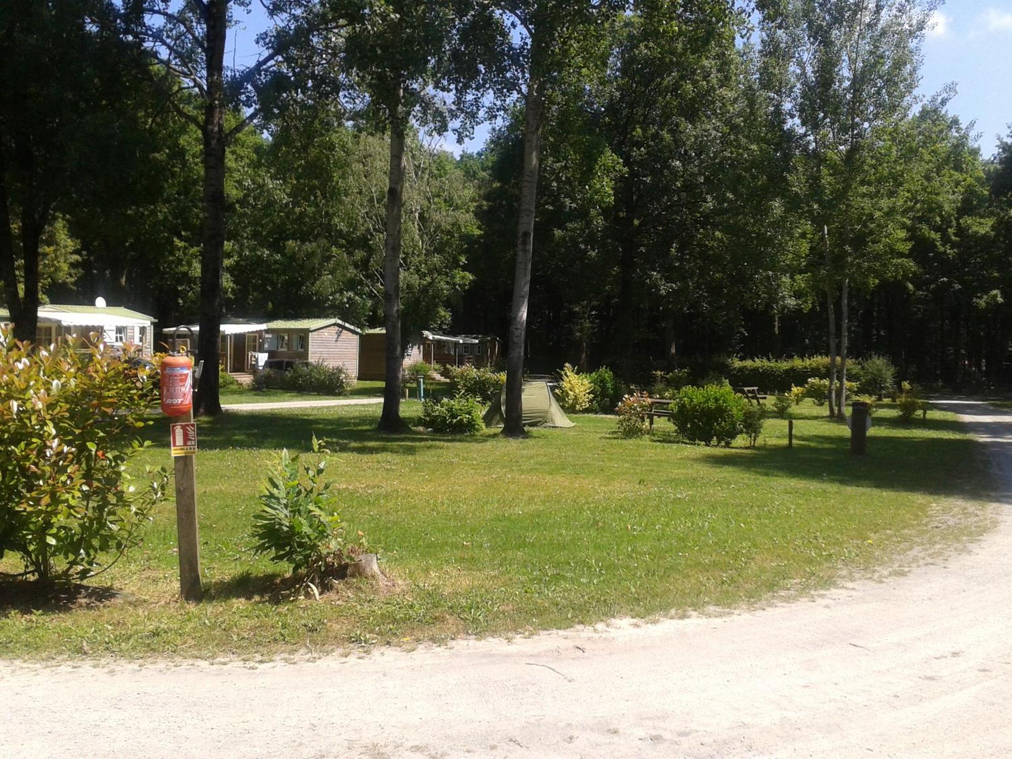 Camping Oaki Mesnard-la-Barotiere ภายนอก รูปภาพ