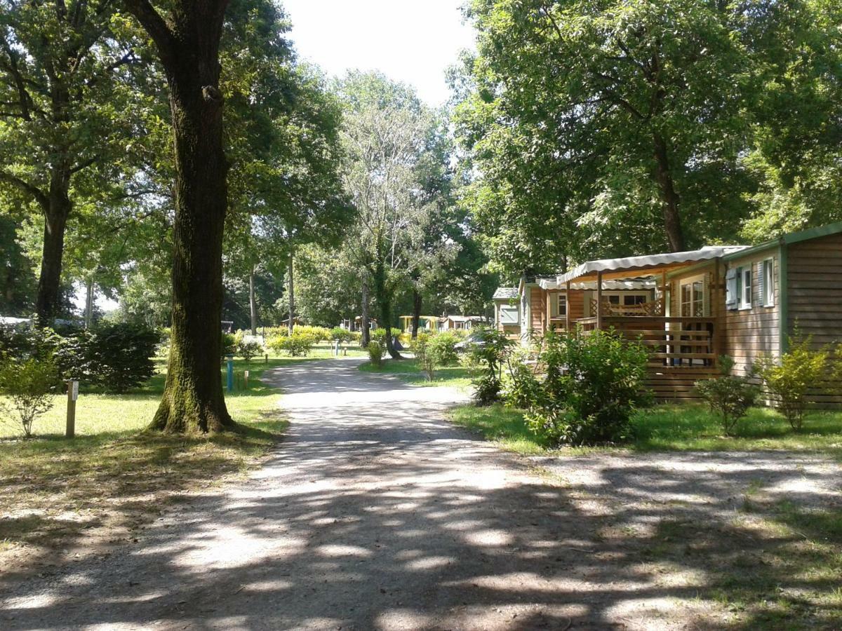 Camping Oaki Mesnard-la-Barotiere ภายนอก รูปภาพ